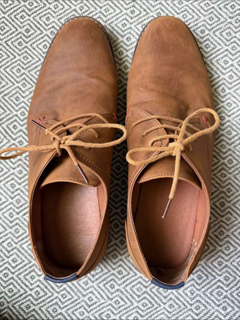 Men's Tan Casual Lace-Up Shoes